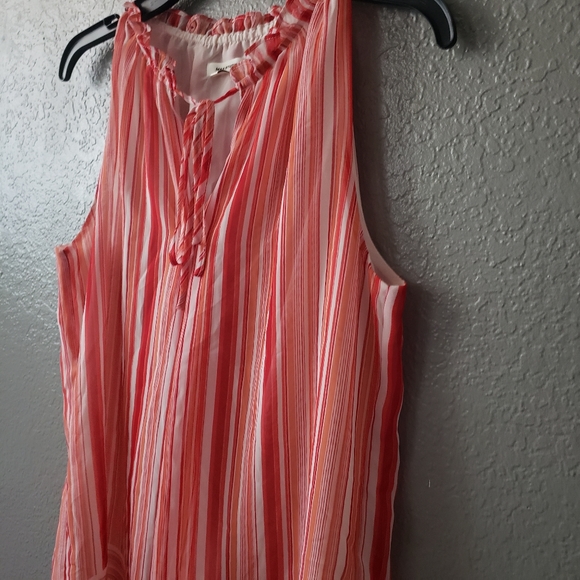 Max Studio Top - Picture 5 of 6